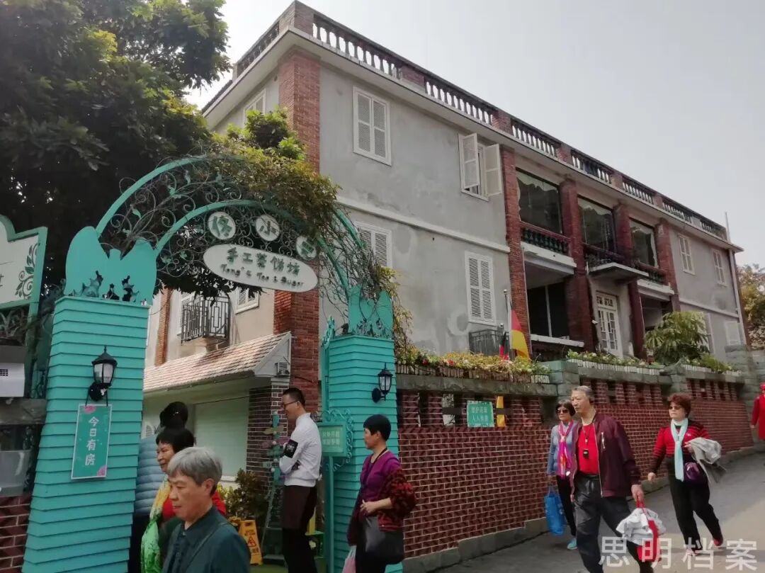 1762823333526968.jpg 1762823333526968.jpg